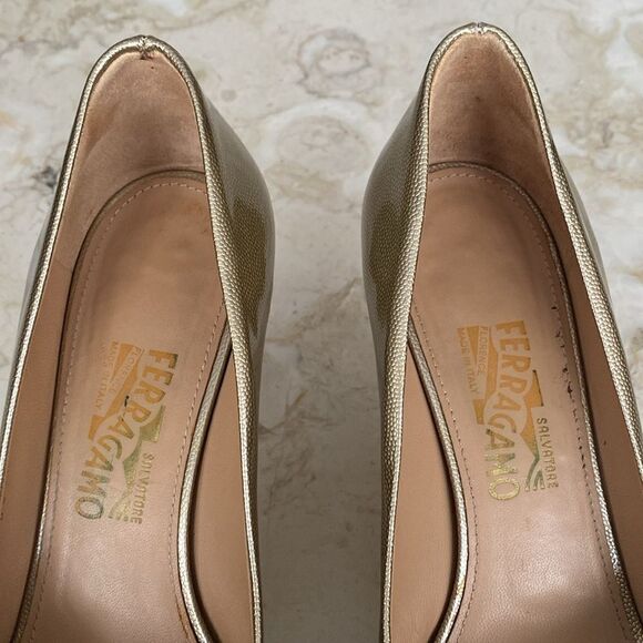 Salvatore Ferragamo Ribes Champagne Patent Leather Open Toe Pumps Heels - Picture 6 of 15